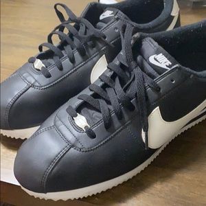 Nike Cortez